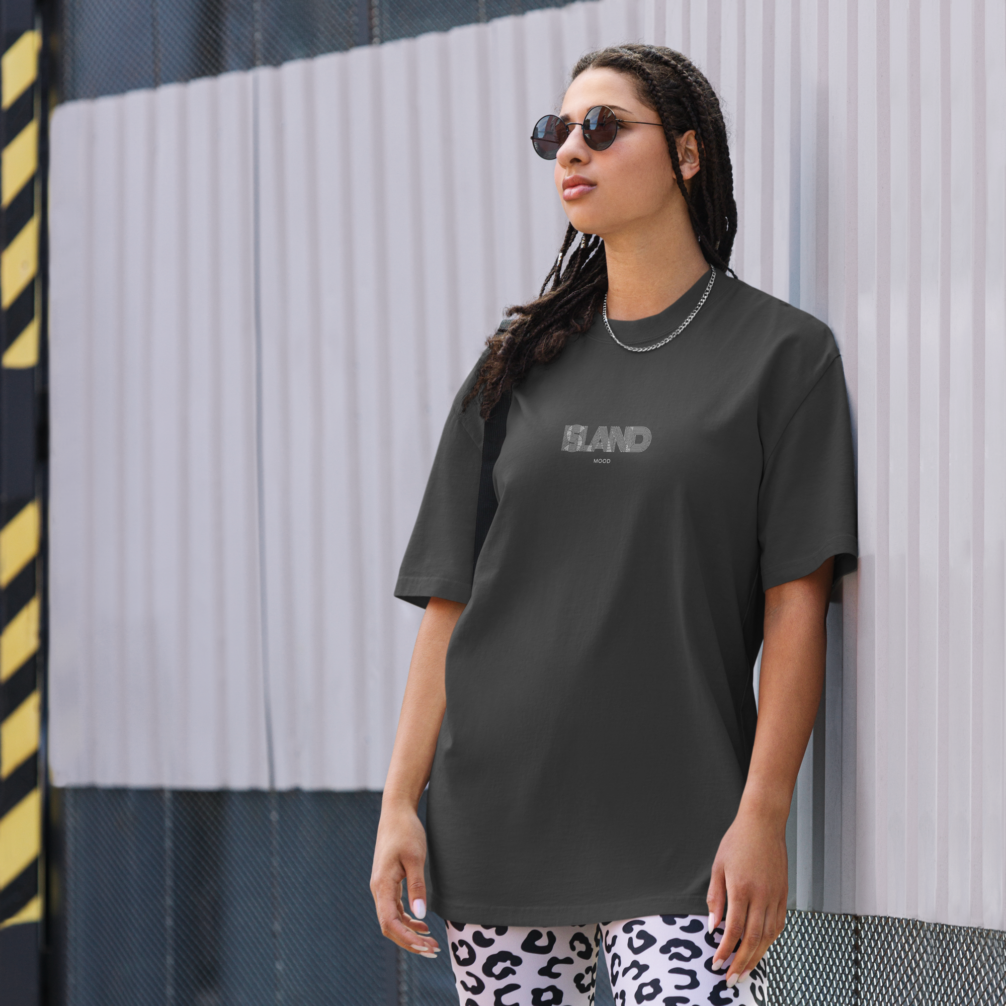 ISLAND MOOD Oversized faded t-shirt